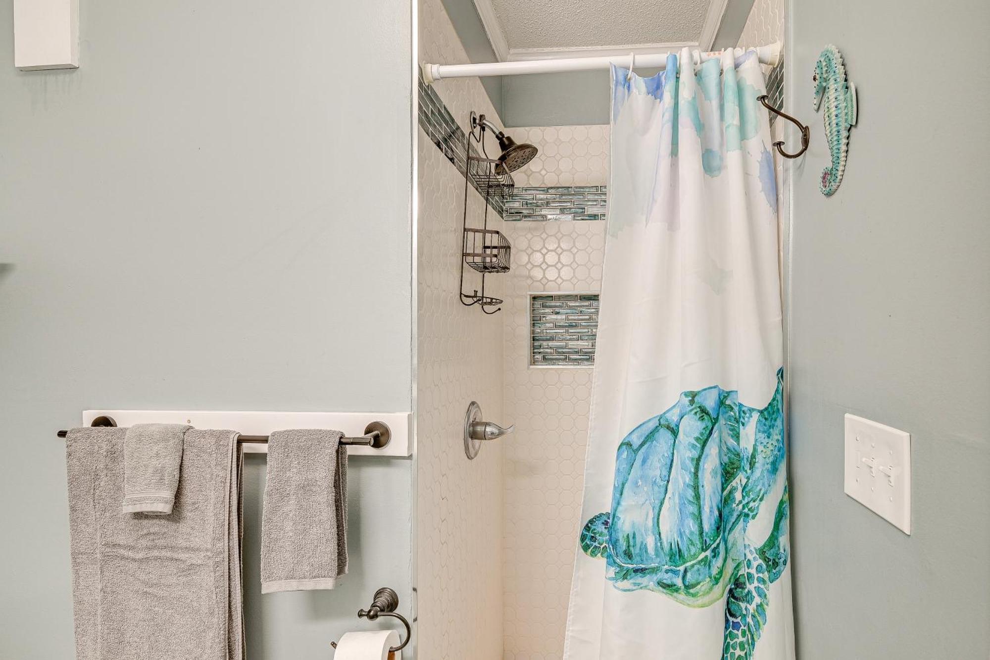 Apartment Coastal On With Community Pool Access! Myrtle Beach