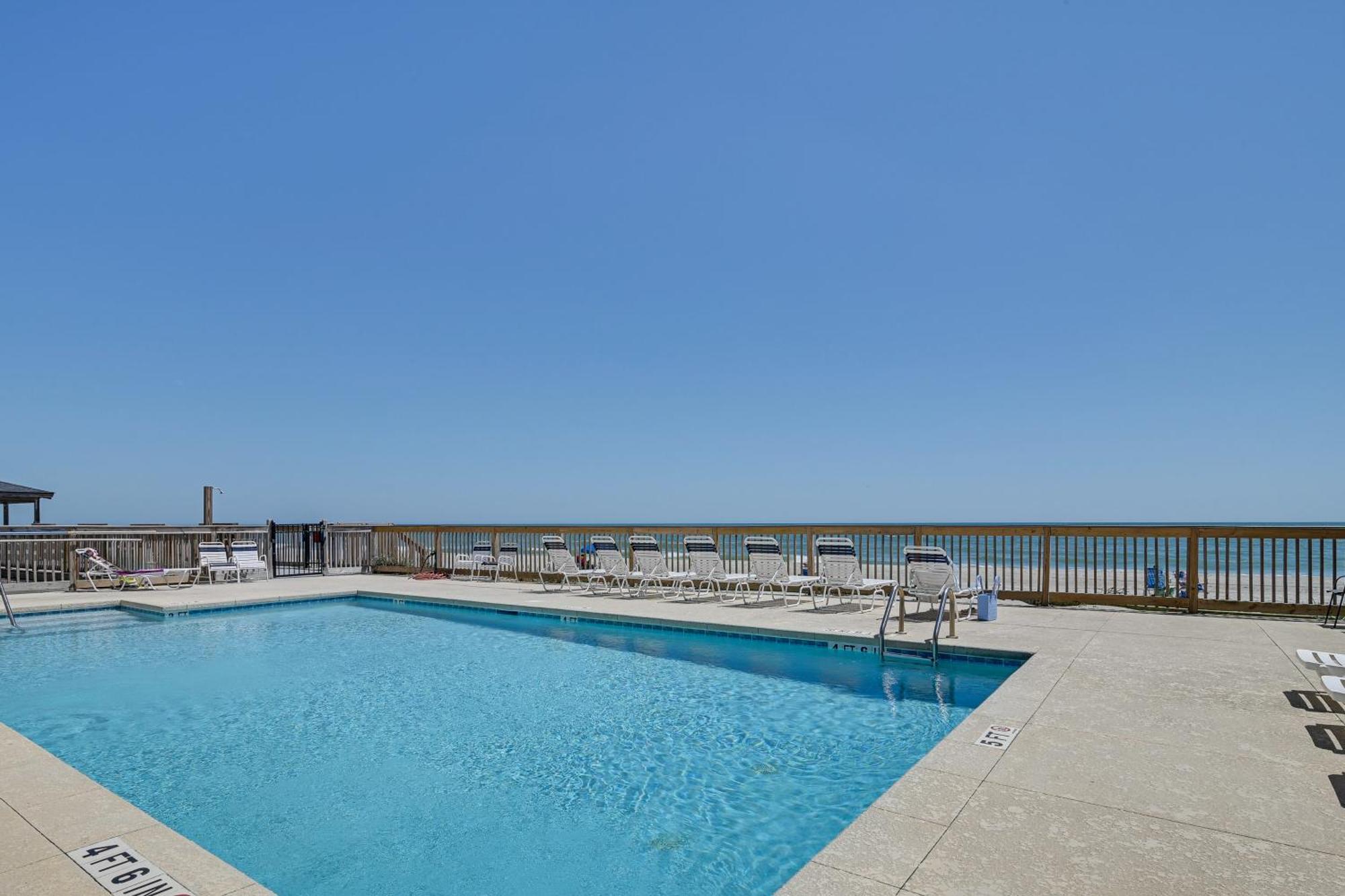 Apartment Coastal On With Community Pool Access! *