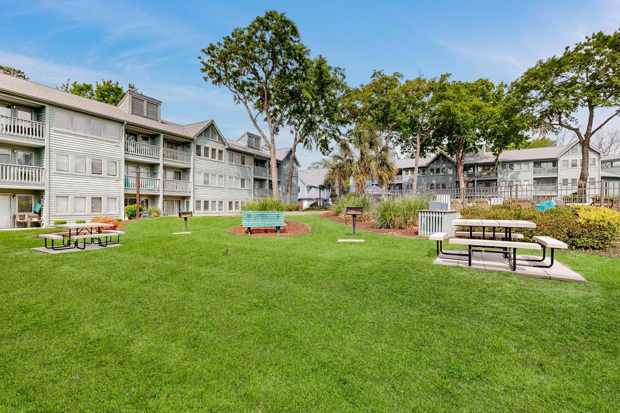 Beachy Keen, Unit 6113-d