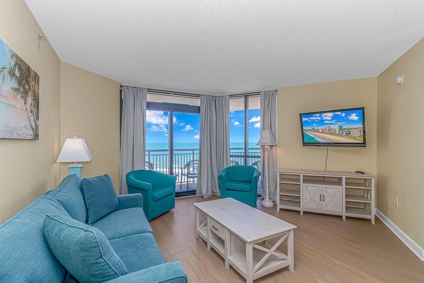 Spacious 4 Bedroom Ocean View - Ocean Reef 526- Sleeps 14! * Myrtle Beach