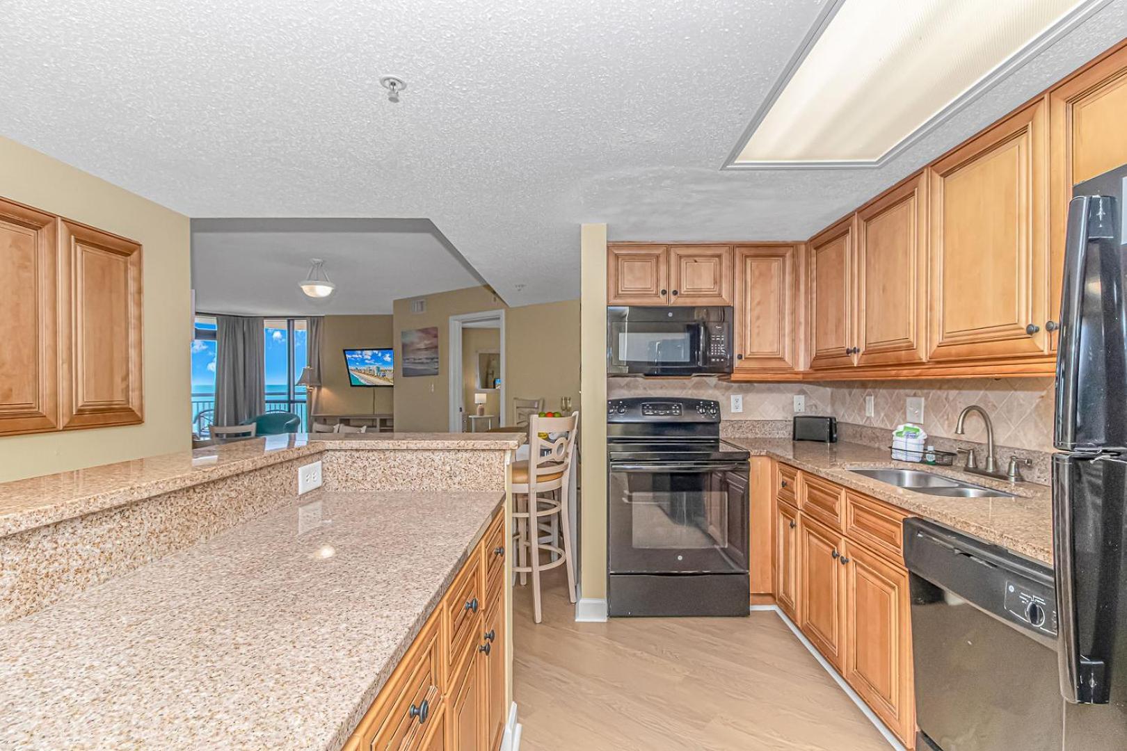 Spacious 4 Bedroom Ocean View - Ocean Reef 526- Sleeps 14!