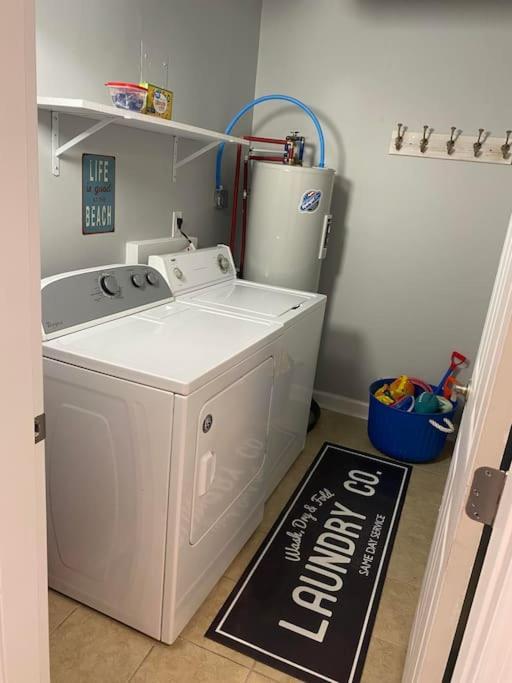 Large Myrtle Condo, Fully Renovated Apartment
