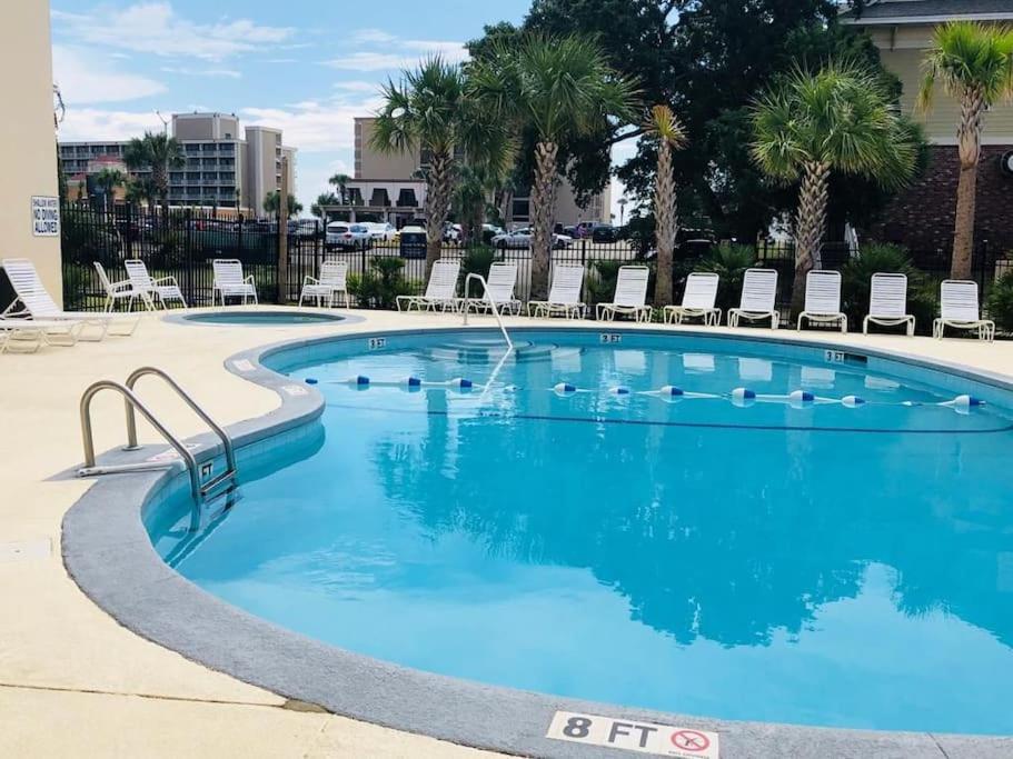 Large Myrtle Condo, Fully Renovated Myrtle Beach