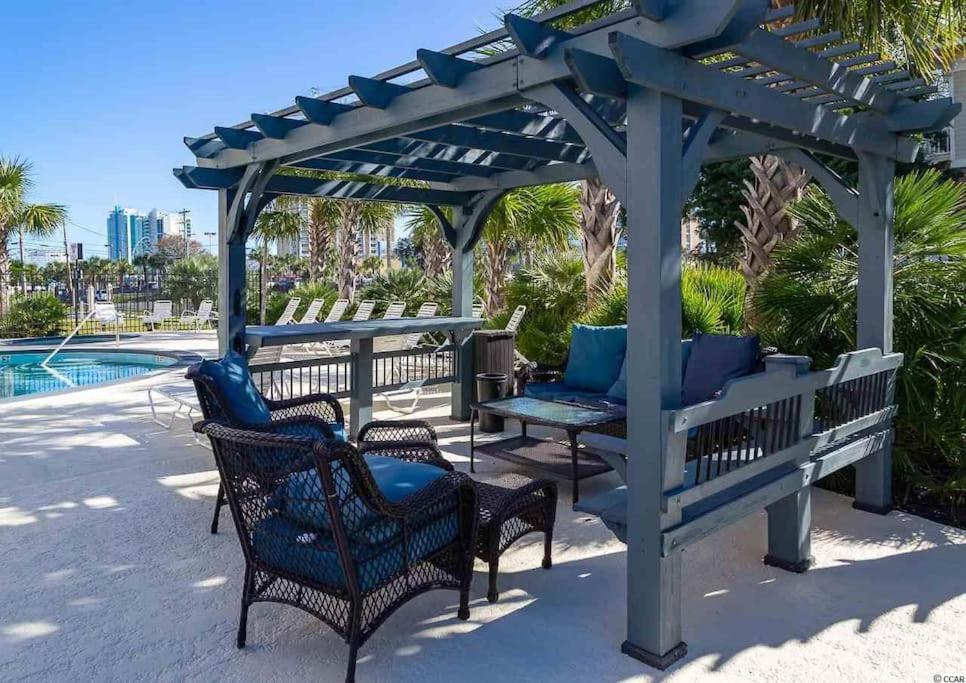 Large Myrtle Condo, Fully Renovated Apartment Myrtle Beach