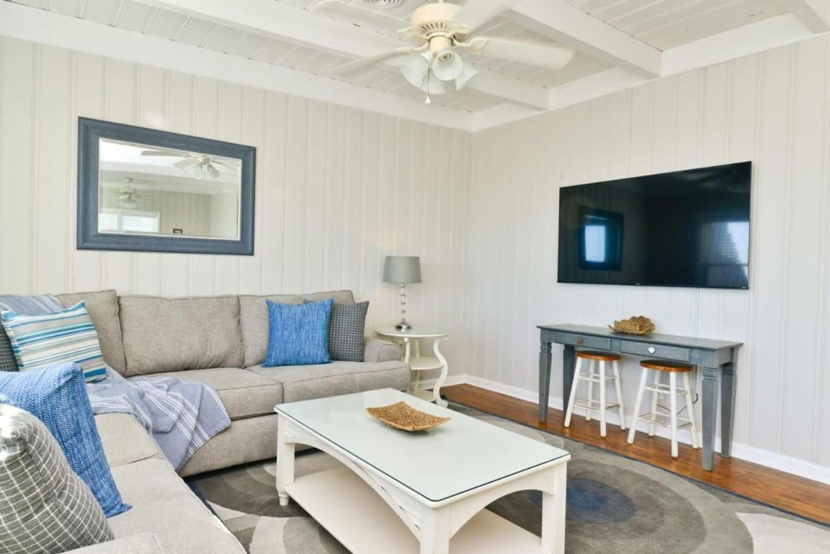 Hazels Child Oceanfront Large House *