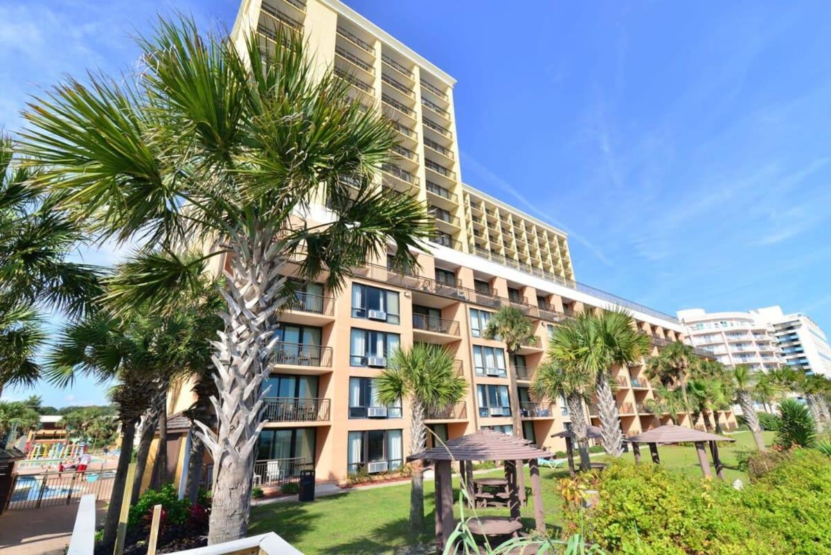 Pool View Oceanfront Caravelle W Lazy River
