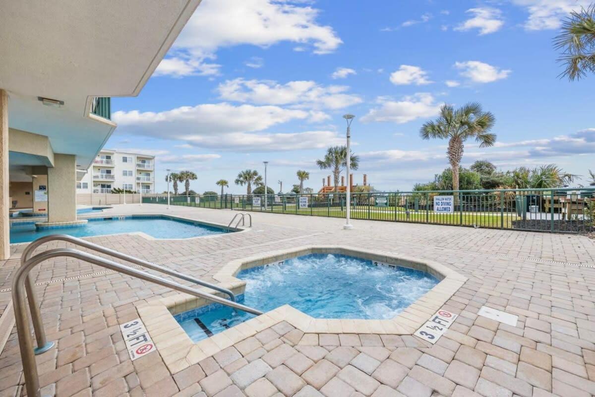 Oceanfront Luxury Location W Lazy River Pool Grills * Myrtle Beach