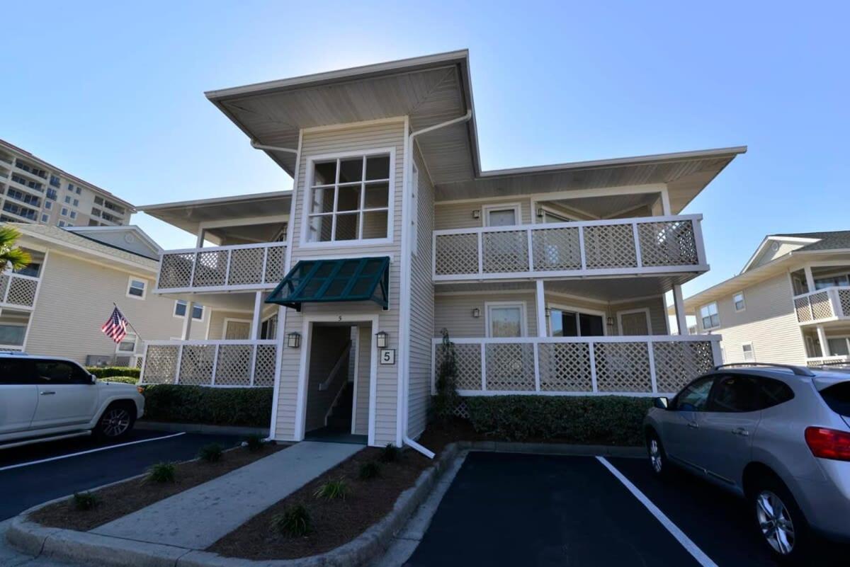 Shorehaven Lakefront & Steps To W Pool And Grill * Myrtle Beach