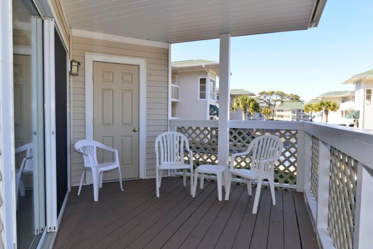 Holiday home Shorehaven Lakefront & Steps To W Pool And Grill Myrtle Beach