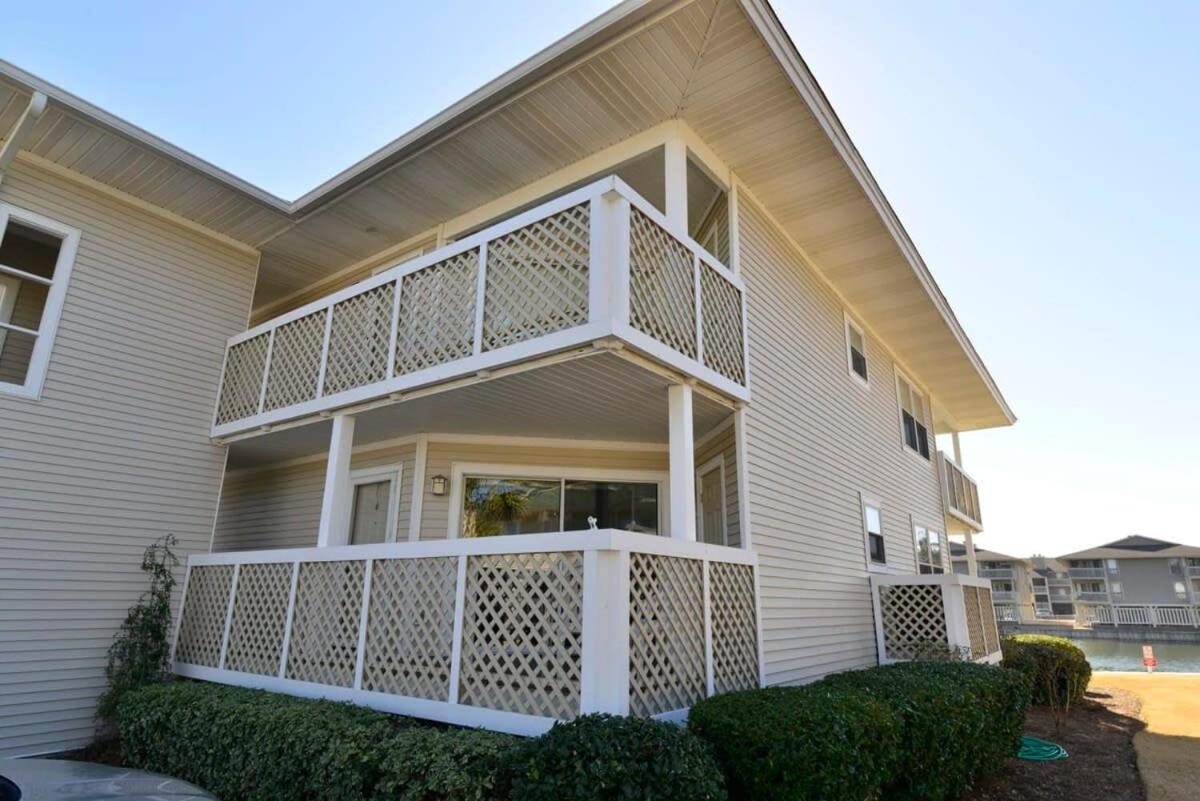 Shorehaven Lakefront & Steps To W Pool And Grill Myrtle Beach