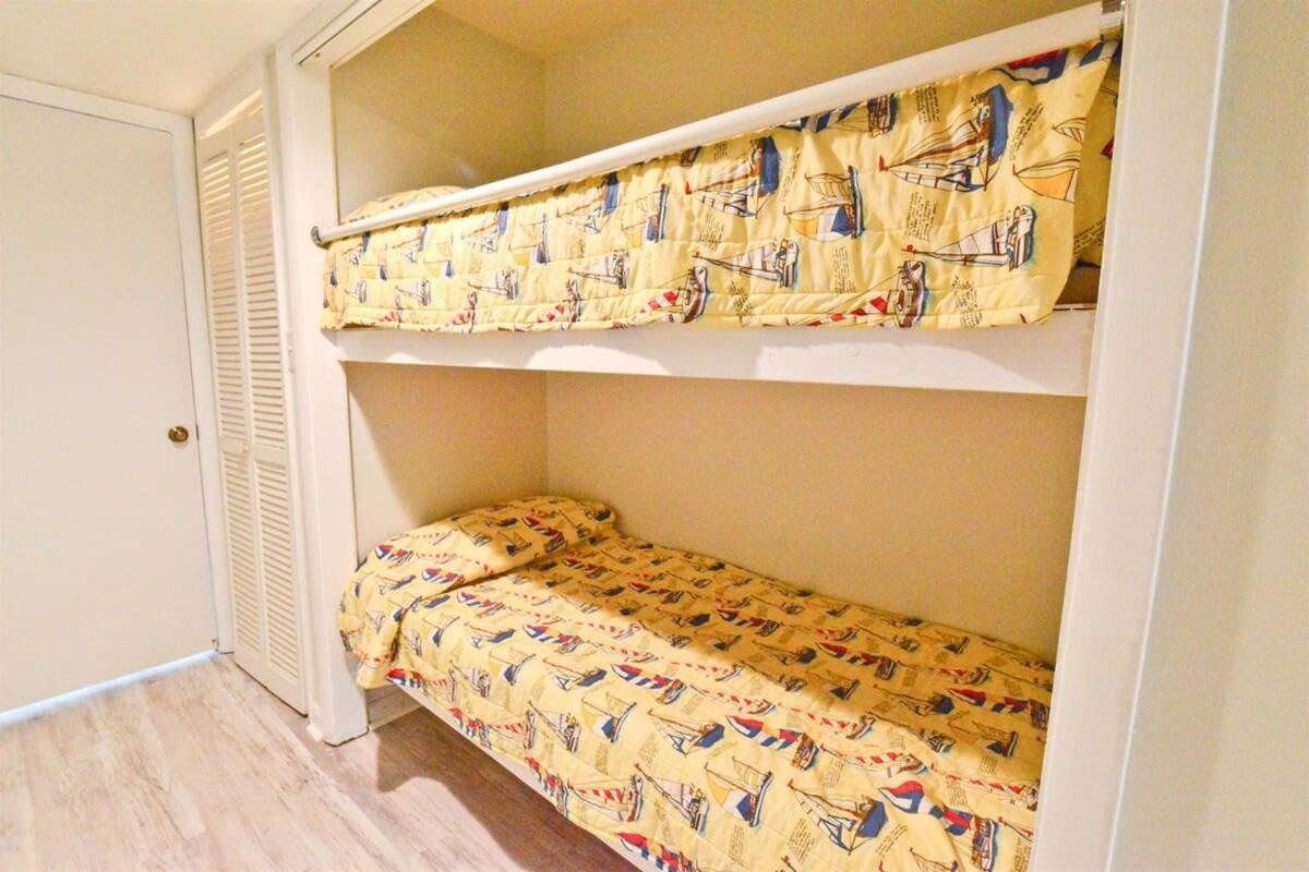 Oceanfront W Stunning Views Amenities Galore Holiday home *