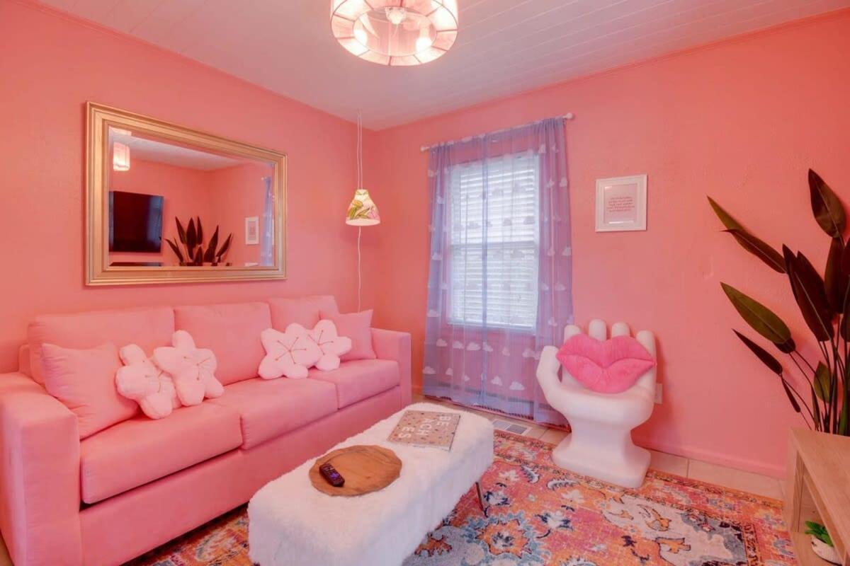 The Pink One-in-a-million Vacation *