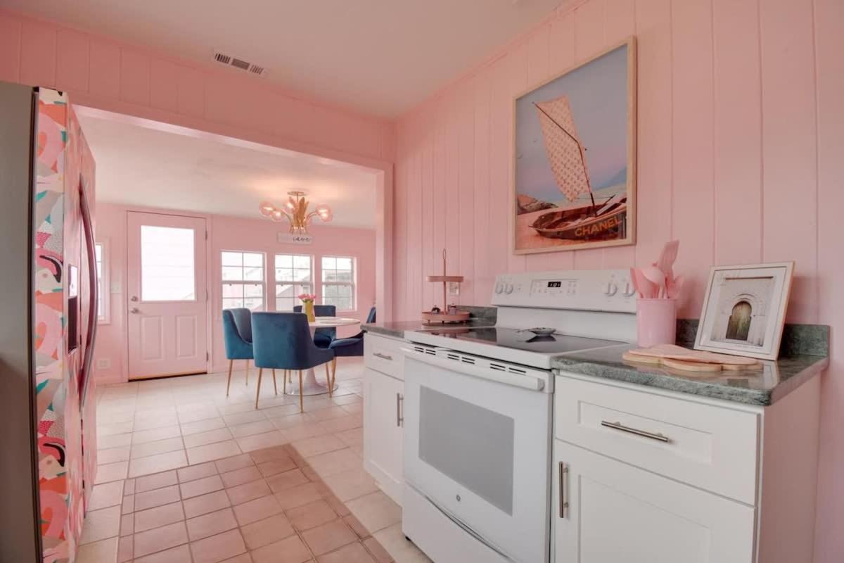 The Pink One-in-a-million Vacation Holiday home