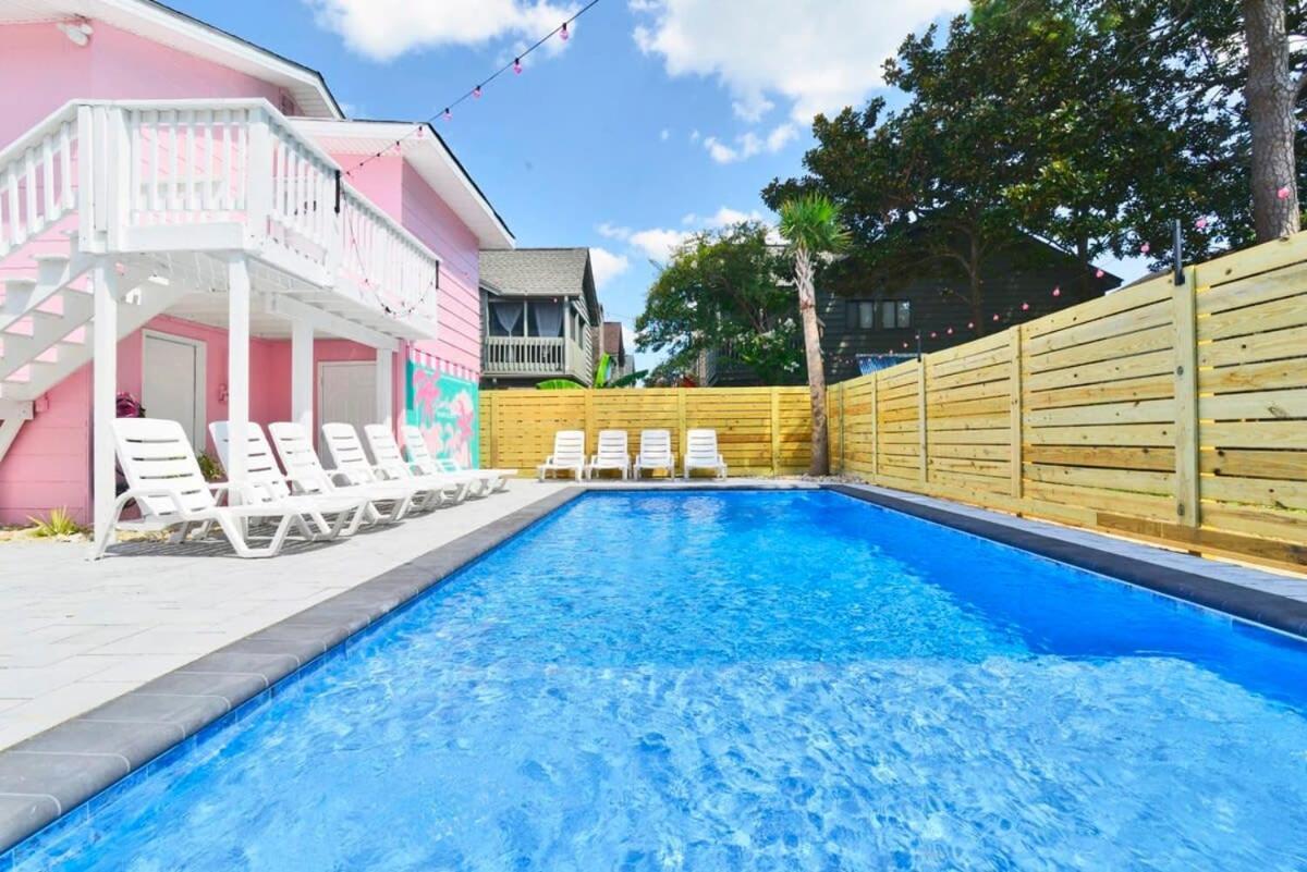 The Pink One-in-a-million Vacation