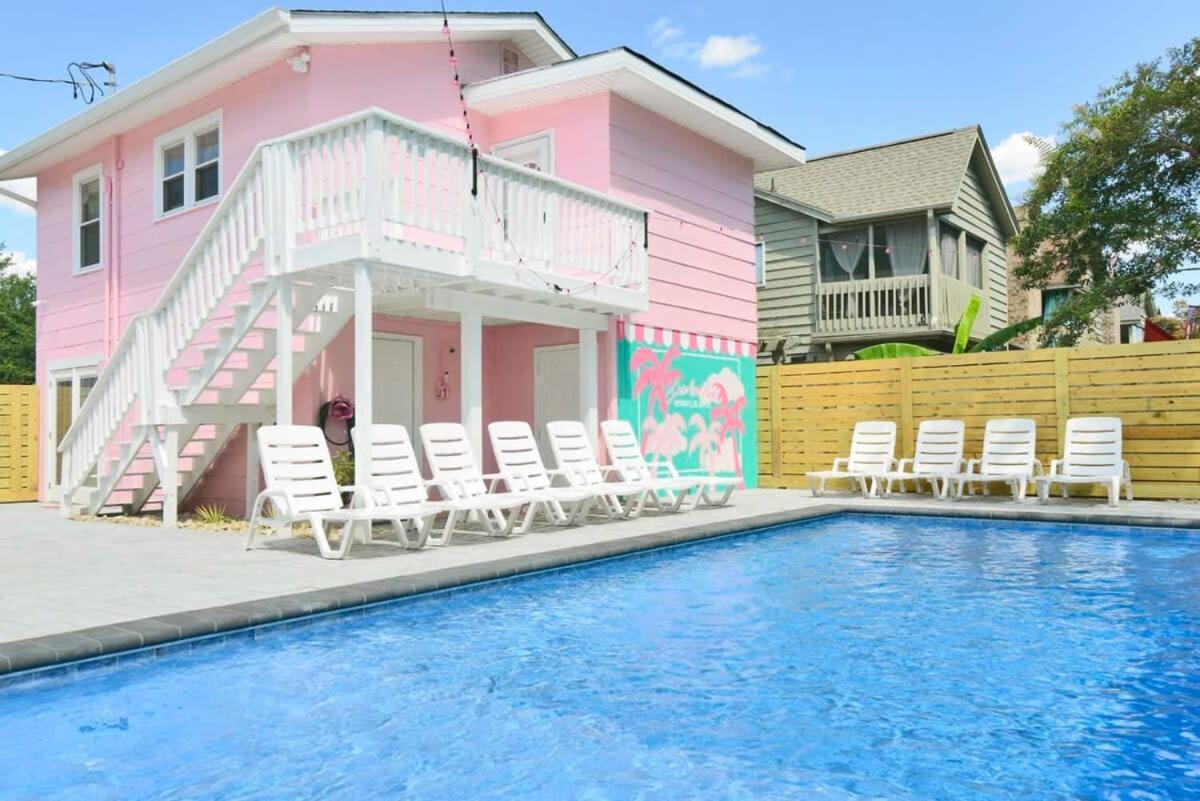 The Pink One-in-a-million Vacation * Myrtle Beach