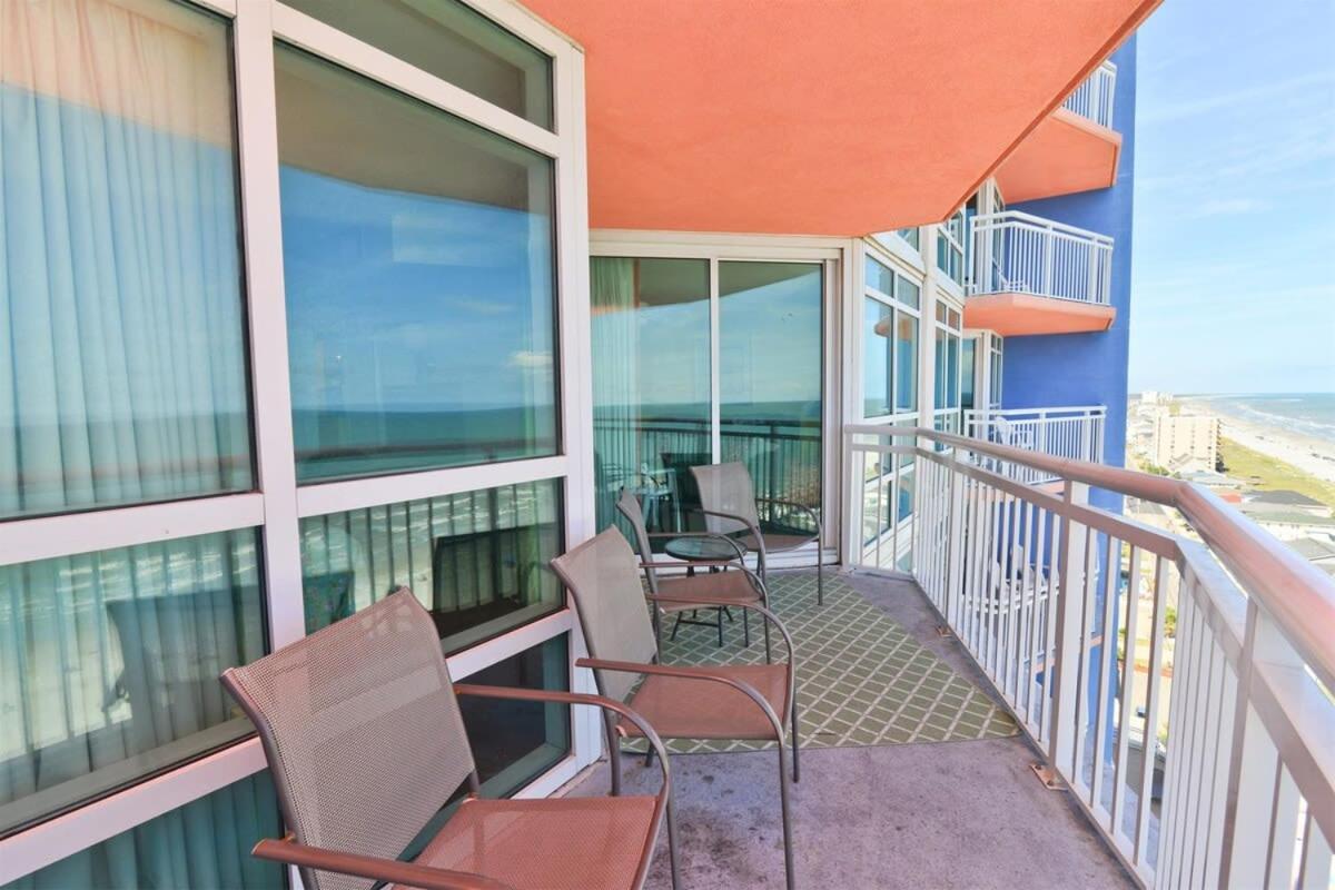 New Luxury With Stunning Ocean Views Sky Pool Lazy River *