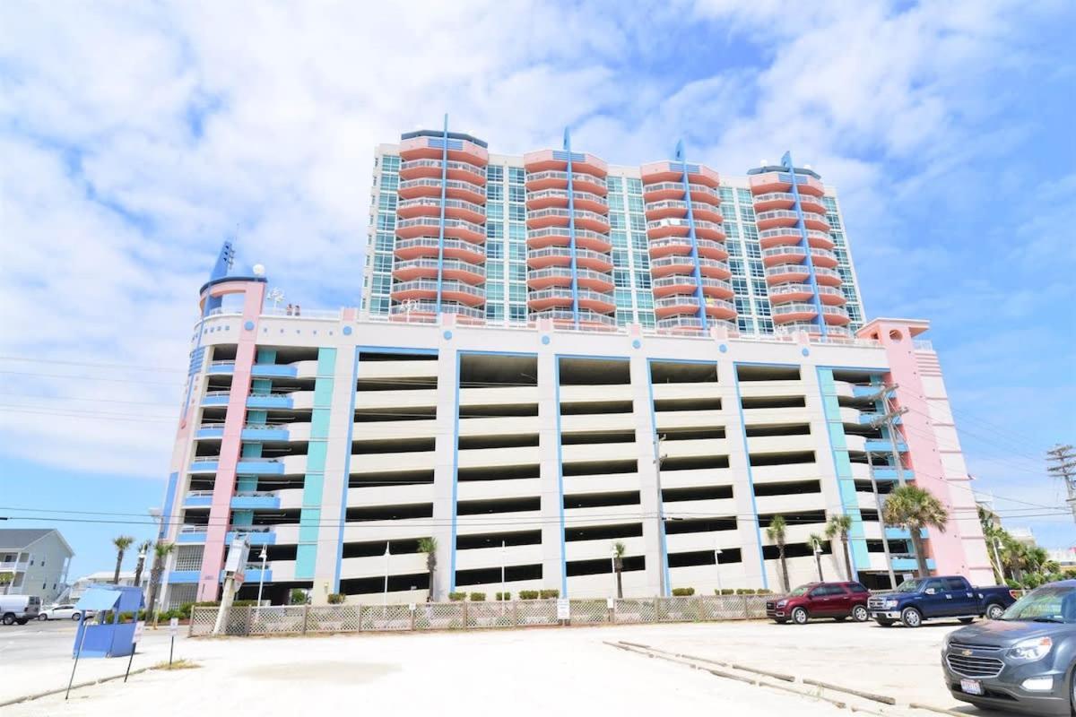 New Luxury With Stunning Ocean Views Sky Pool Lazy River Holiday home Myrtle Beach