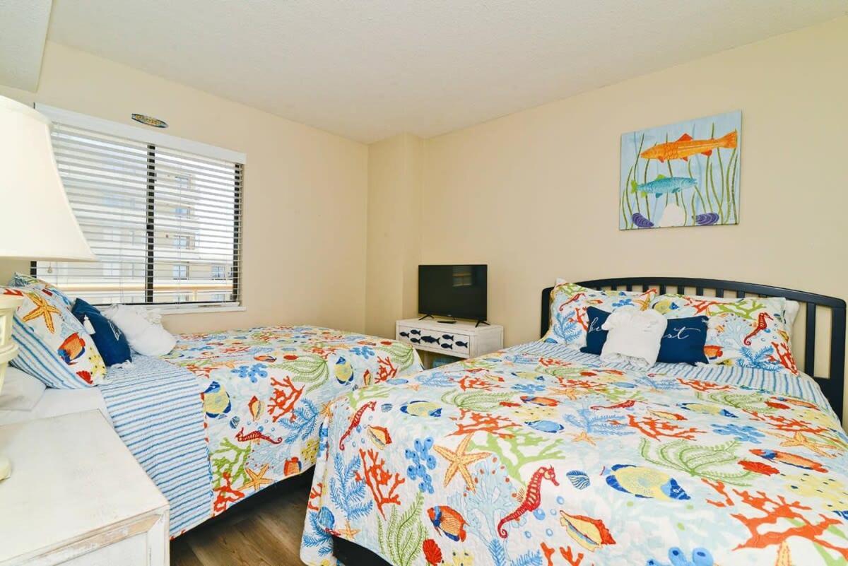 Oceanfront Huge Pools Rated Ocean Creek Holiday home *