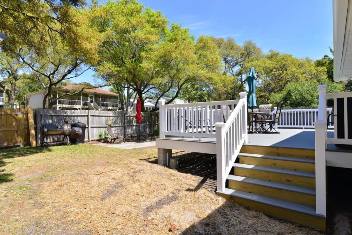Endless Summer Renovated 100 Feet To With Fenced Yard Grill Myrtle Beach