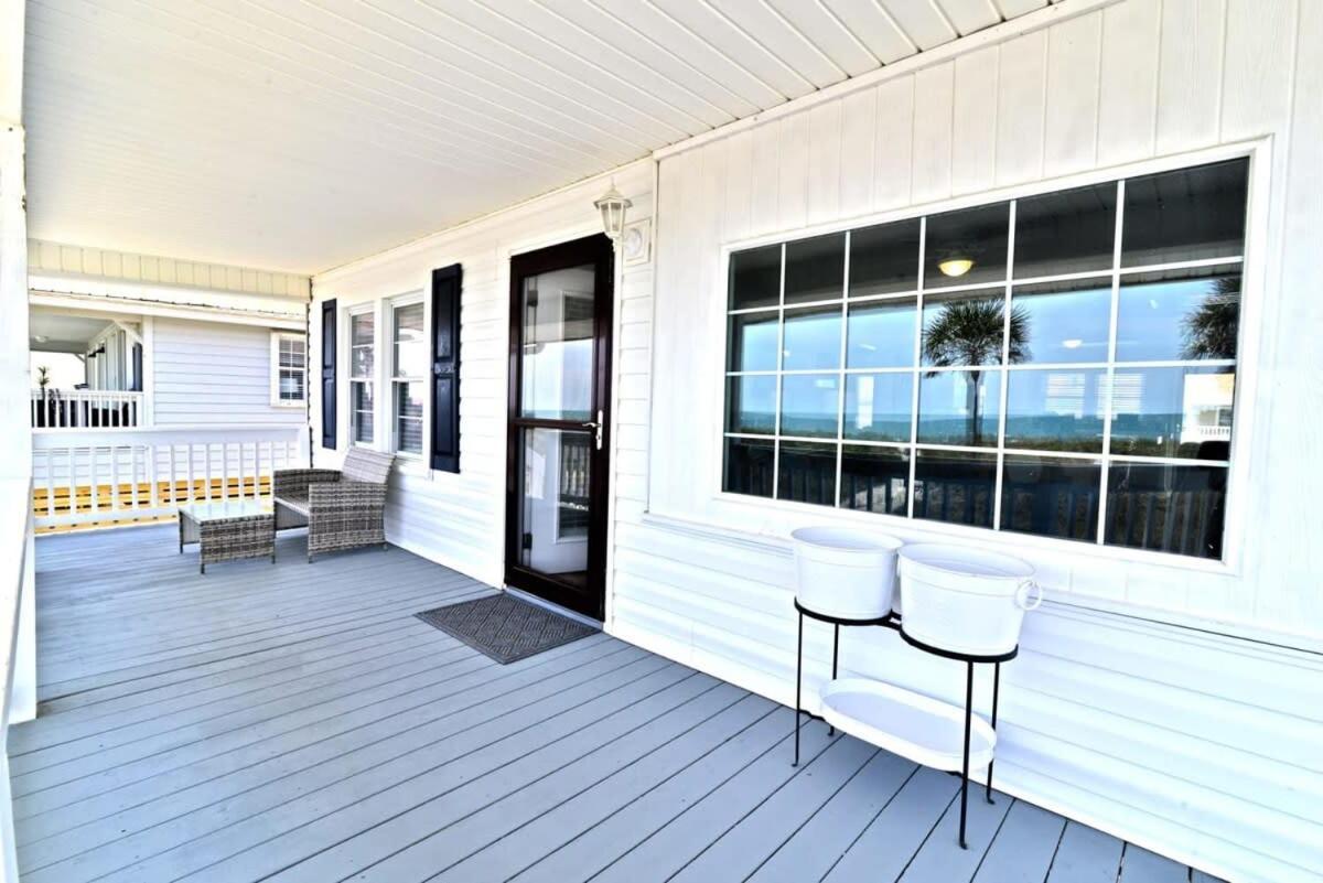 Holiday home Dws Oceanfront House Huge Sun Deck *