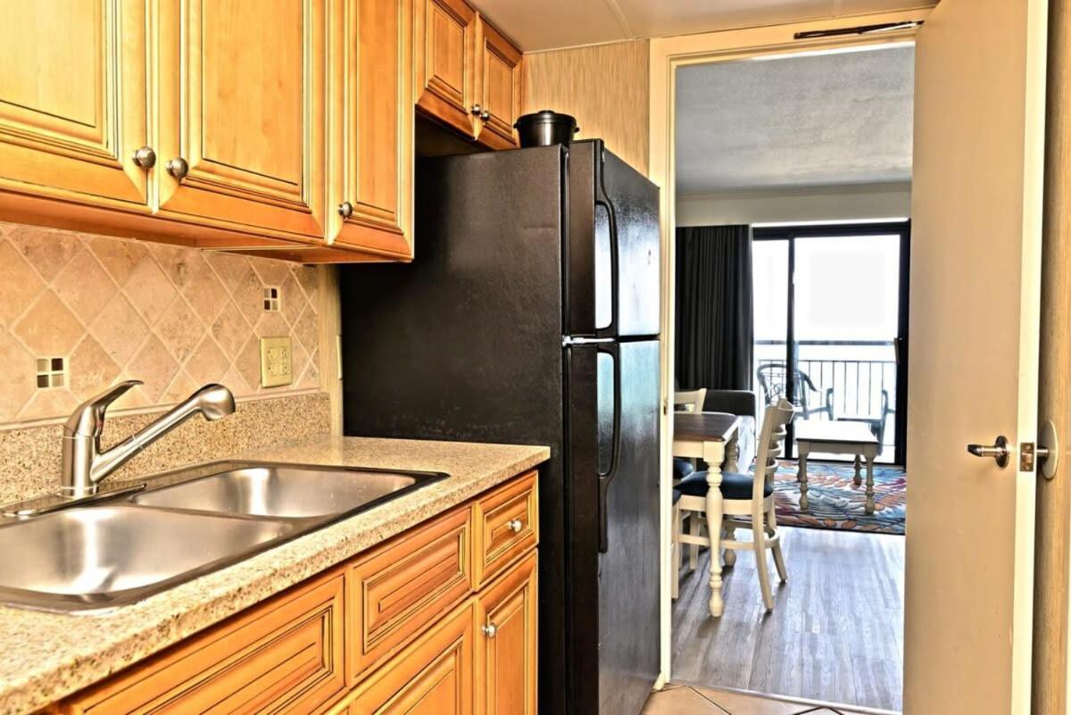Holiday home Oceanfront Paradise Lazy River Near Boardwalk *