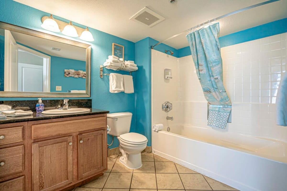 Amazing Ocean Views Remodeled Bay View 803