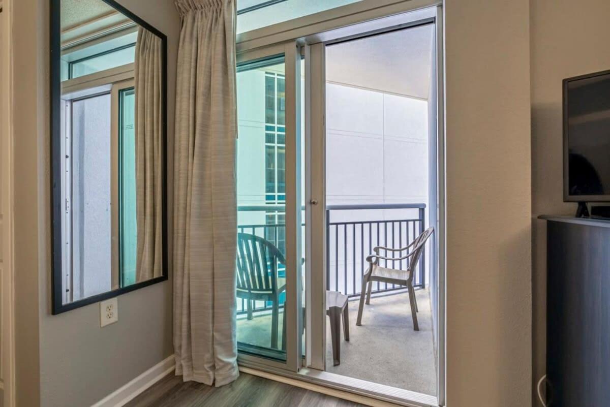 Amazing Ocean Views Remodeled Bay View 803 Holiday home