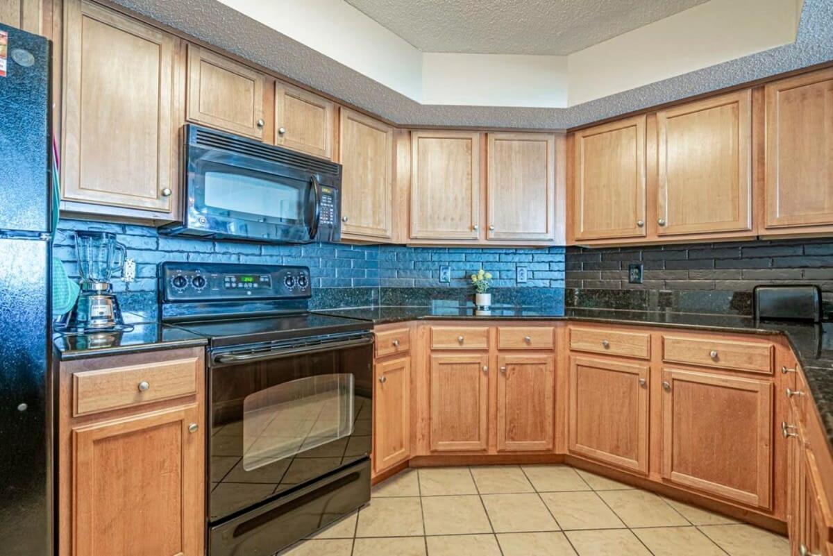 Amazing Ocean Views Remodeled Bay View 803 Holiday home