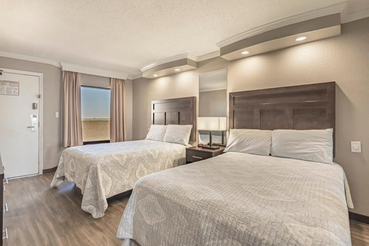 Ocean Front 1br - Caravelle 1036 *