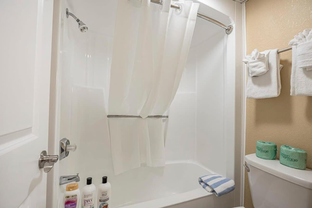 Holiday home Ocean Front 1br - Caravelle 1036