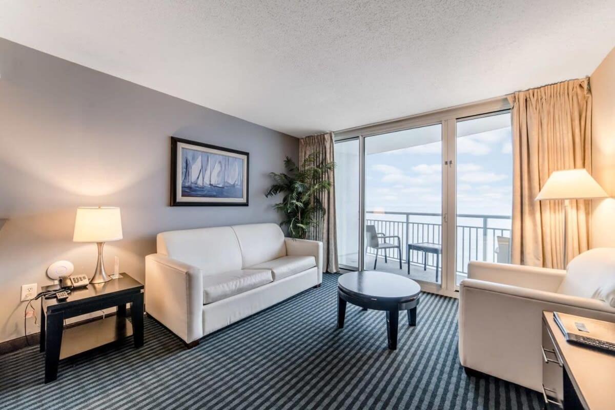 Ocean Front - Oceans One 1706 Holiday home Myrtle Beach