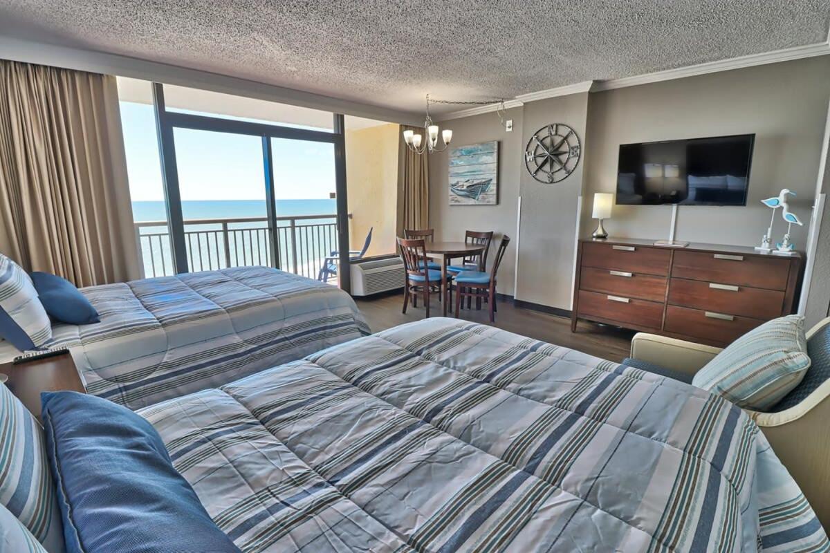 Oceanfront - Caravelle 11th Floor Holiday home
