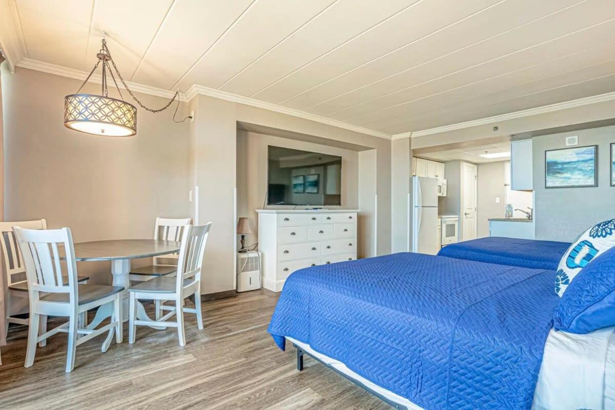 Great 1st Floor Unit That Looks Right Out Onto The With Direct Access Myrtle Beach