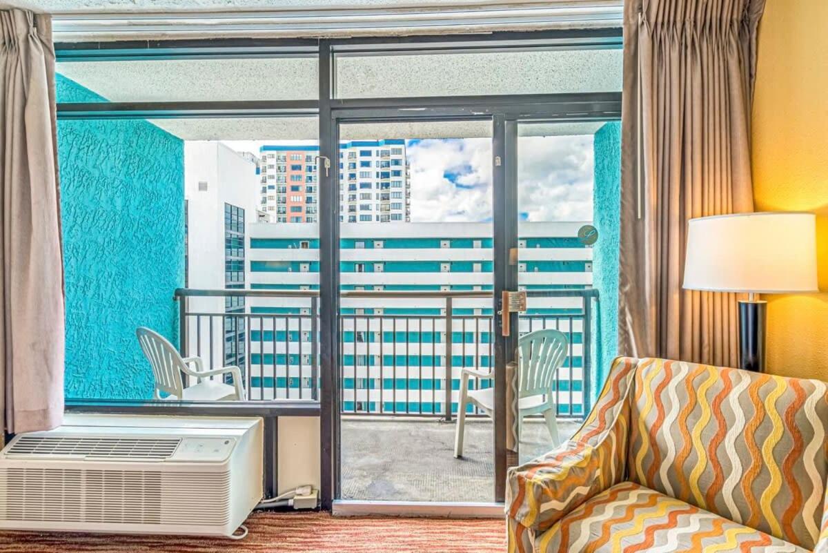 Landmark Courtyard View - Unit 1408 *
