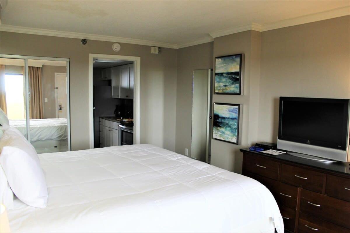 Ocean Front Views Caravelle 1138 Myrtle Beach
