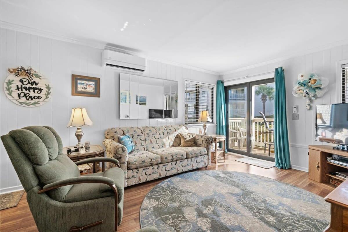 Golden Mile - Oceanfront Retreat Myrtle