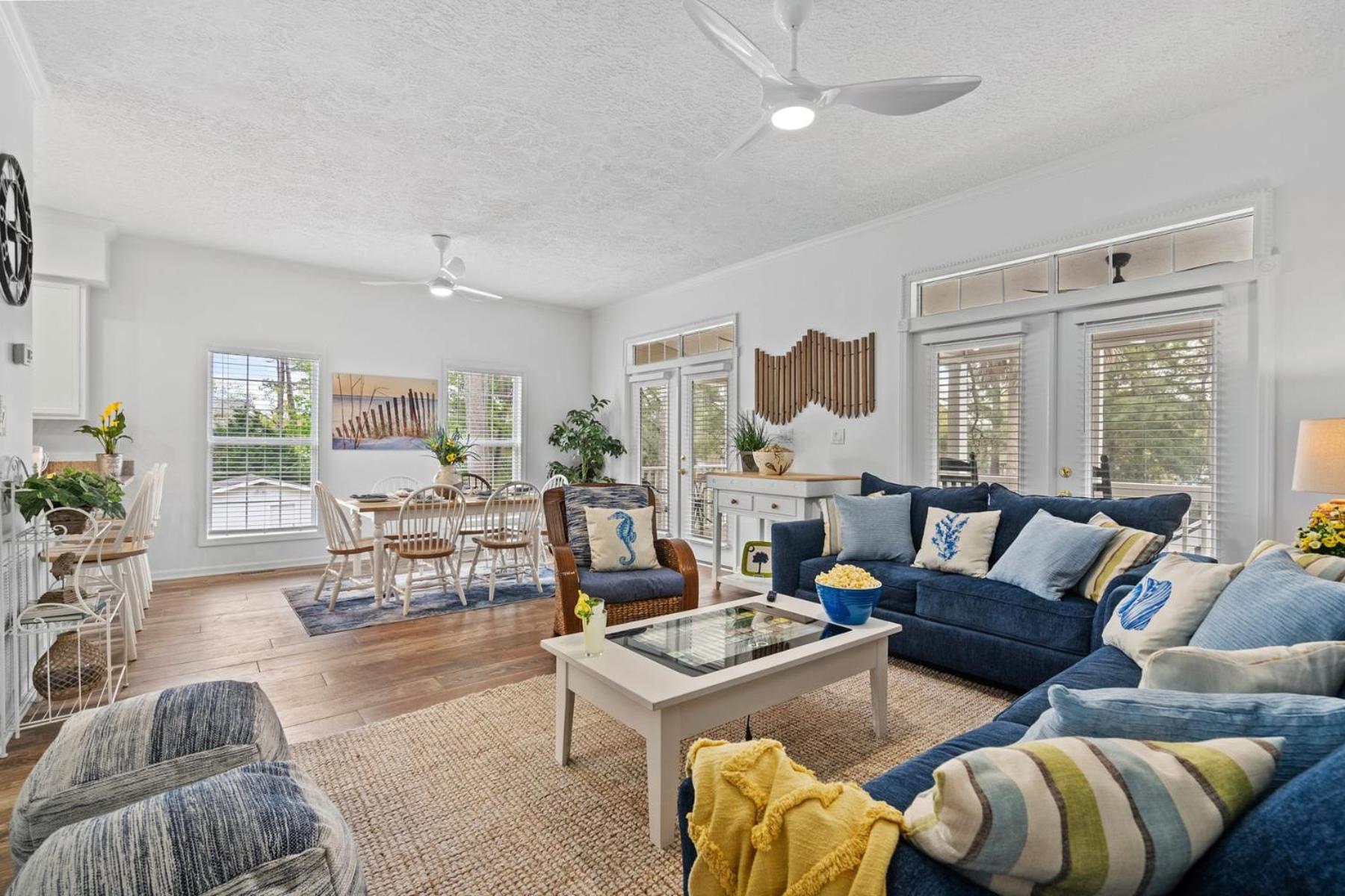 Surfside - House Getaway Holiday home *