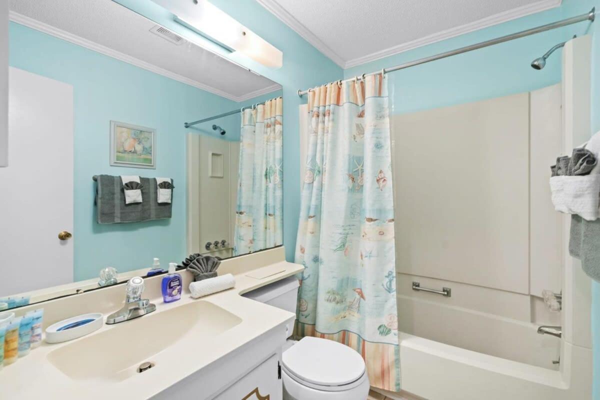 Golden Mile - Oceanfront Retreat Myrtle Holiday home *