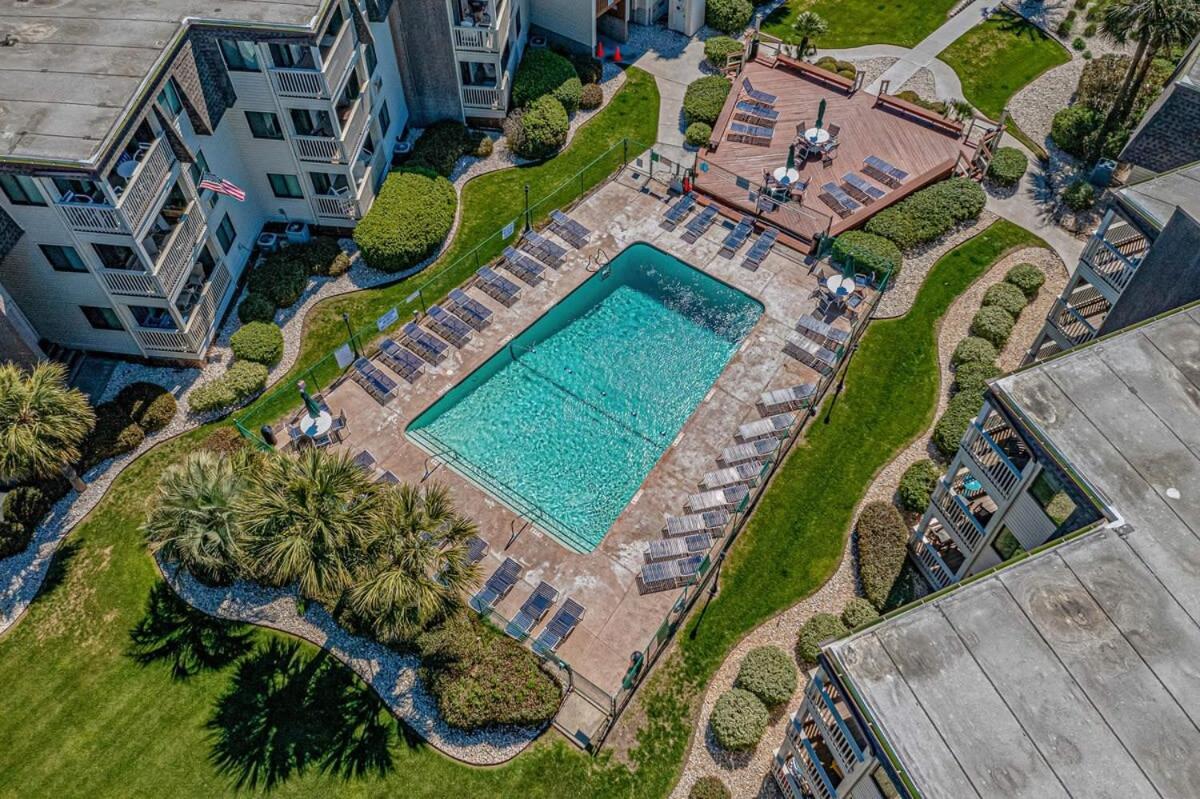 Golden Mile - Oceanfront Retreat Myrtle Holiday home *