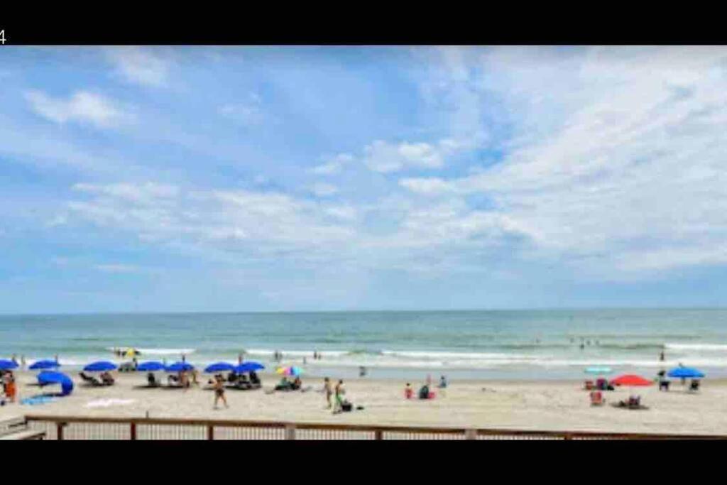 Gorgeous 2 Br/ 2 Bedroom Newly Renovated Beachfront * Myrtle Beach