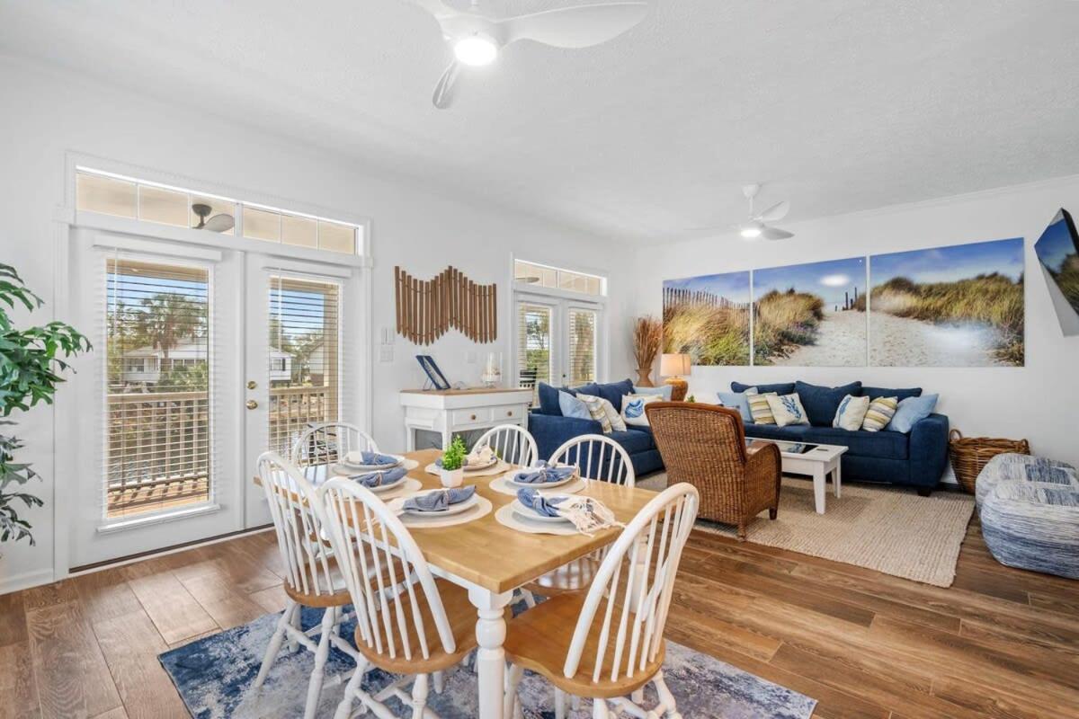 Holiday home Surfside - House Getaway