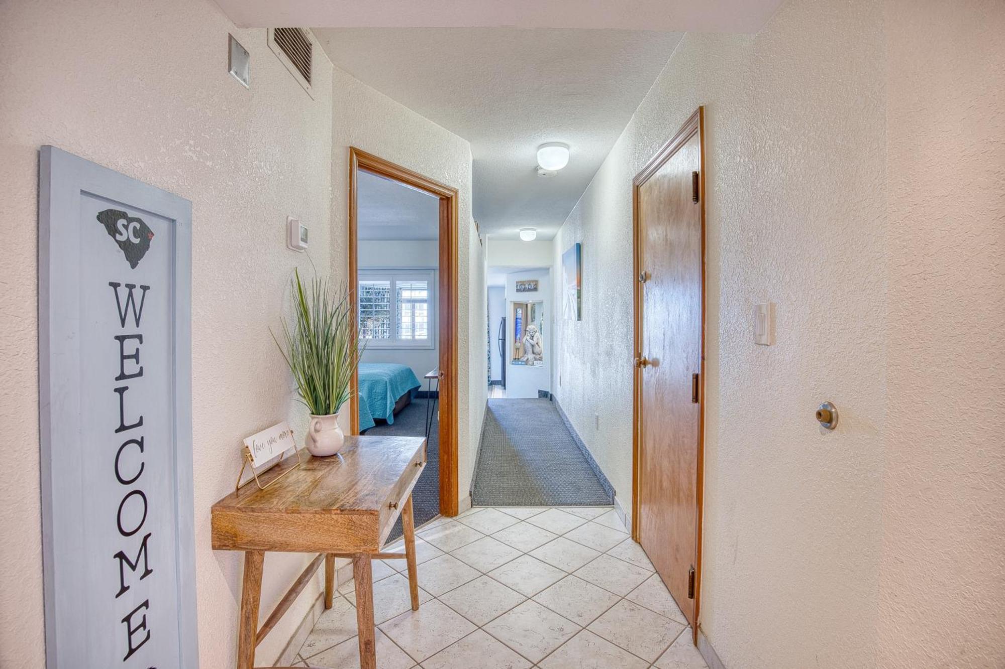 Holiday home Oceanfront Balcony - Kitchen - Pools And Hot Tubs *
