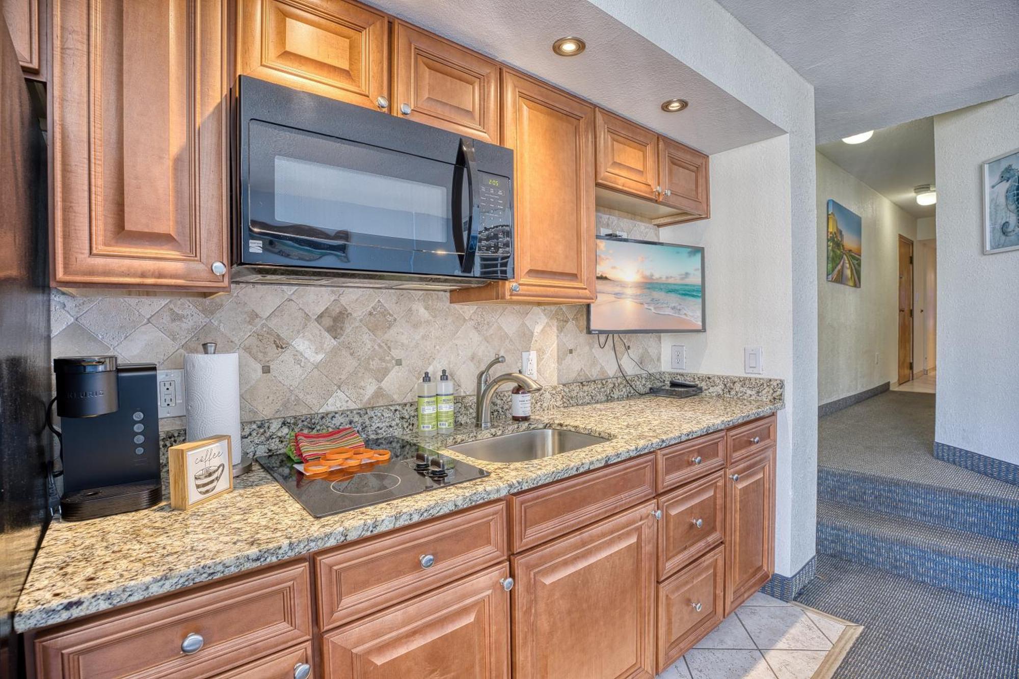 Oceanfront Balcony - Kitchen - Pools And Hot Tubs Myrtle Beach