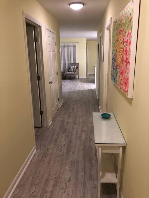 Apartment Newly Renovated Modern & Spacious Oceanview
