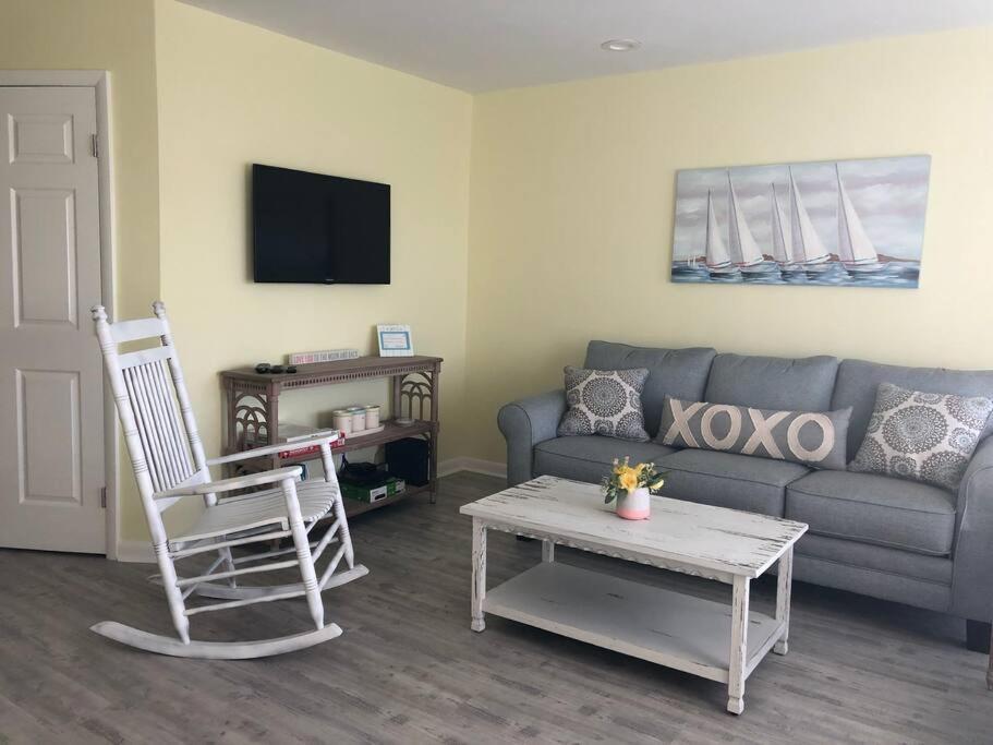 Apartment Newly Renovated Modern & Spacious Oceanview *