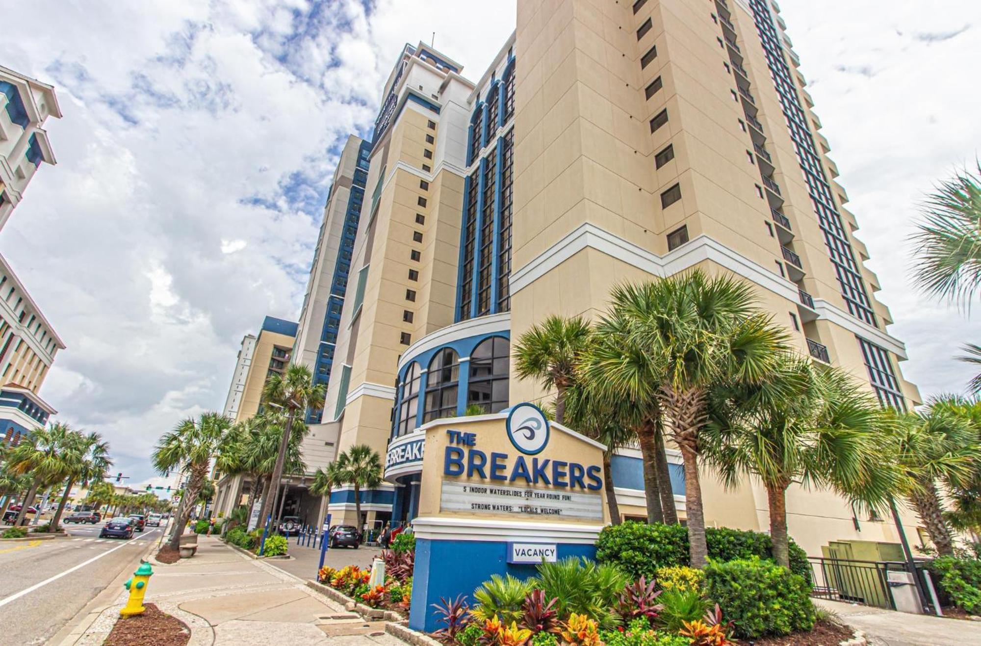 Apartment Breakers 2179 *