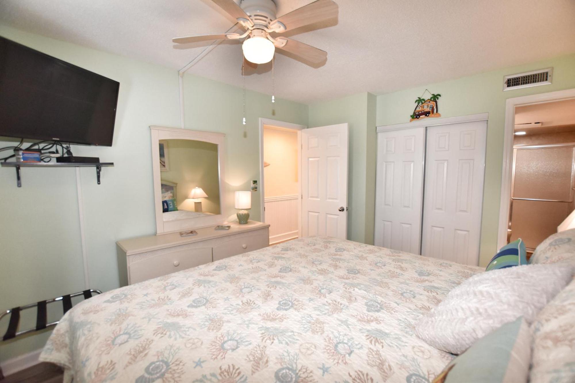 Apartment 1410 Waters Edge *