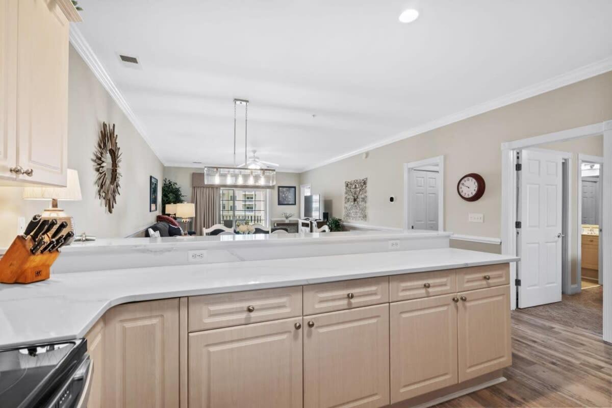 Holiday home Pond View Natural Light Short Drive To Ocean Myrtle Beach