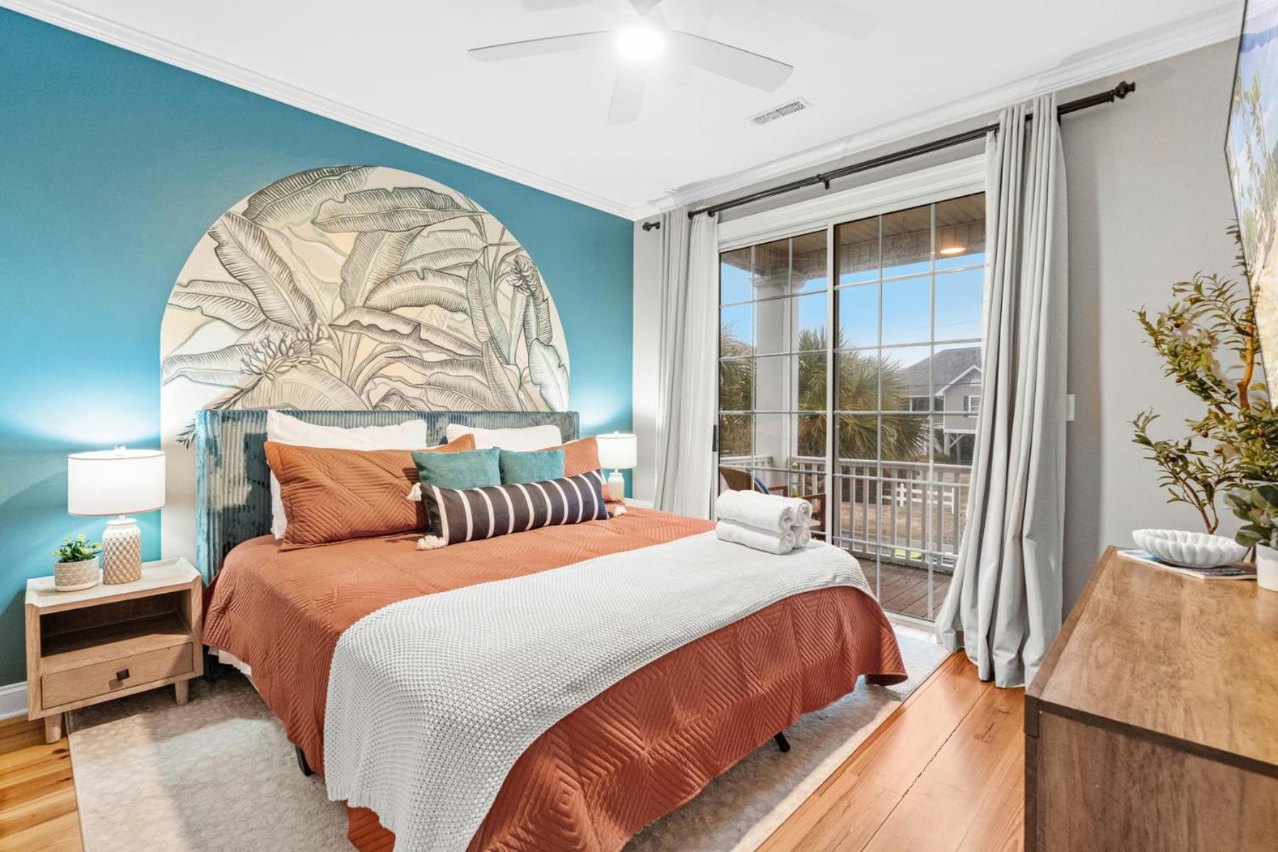 House Ocean And Inlet Views