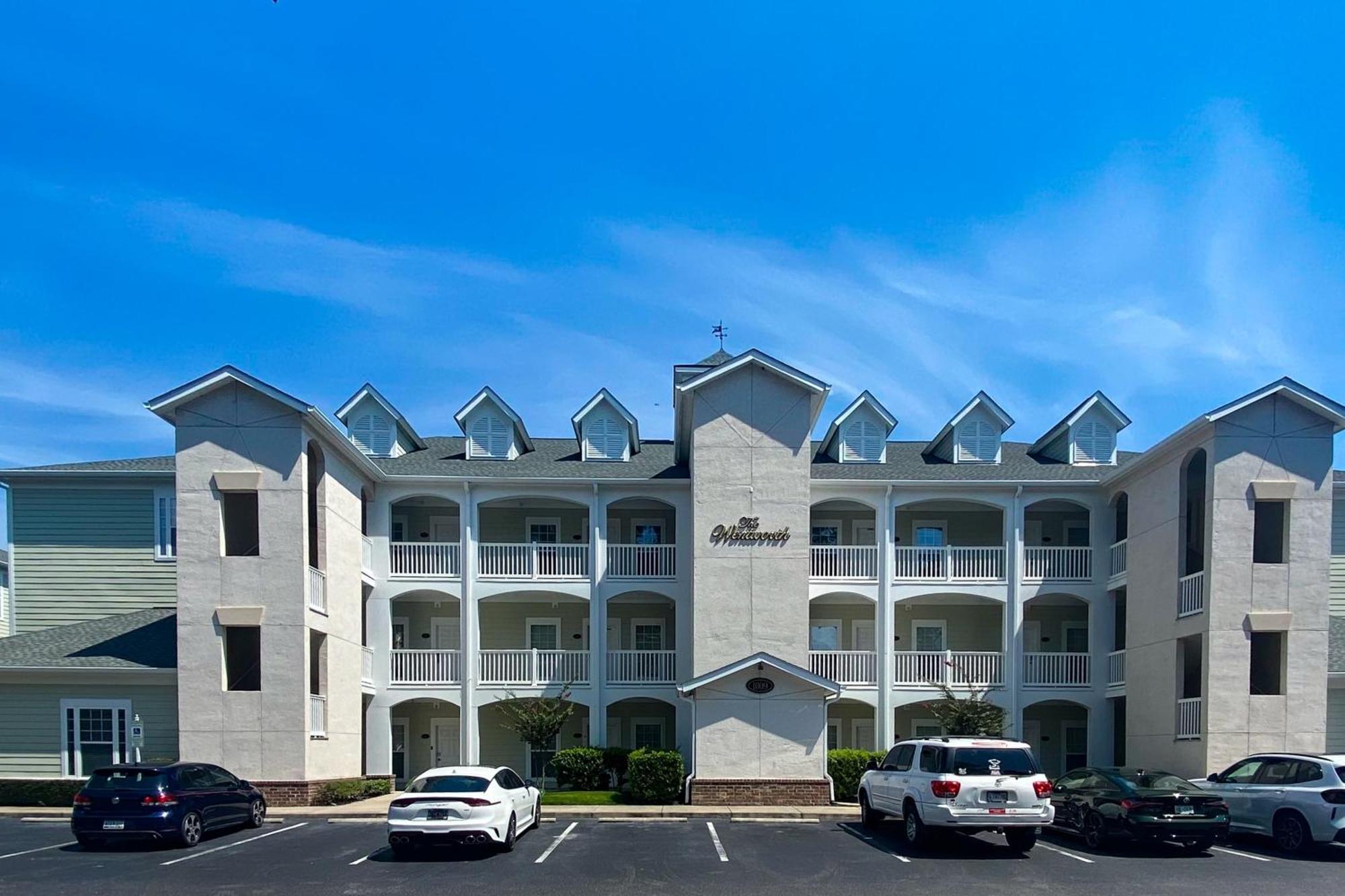 Apartment World Tour, Unit #306 *